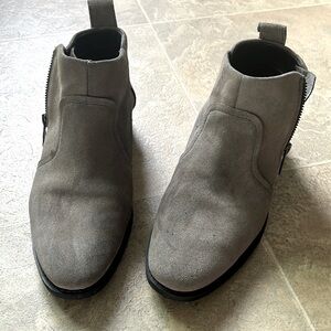 Ugg ankle boots aureo II size 6